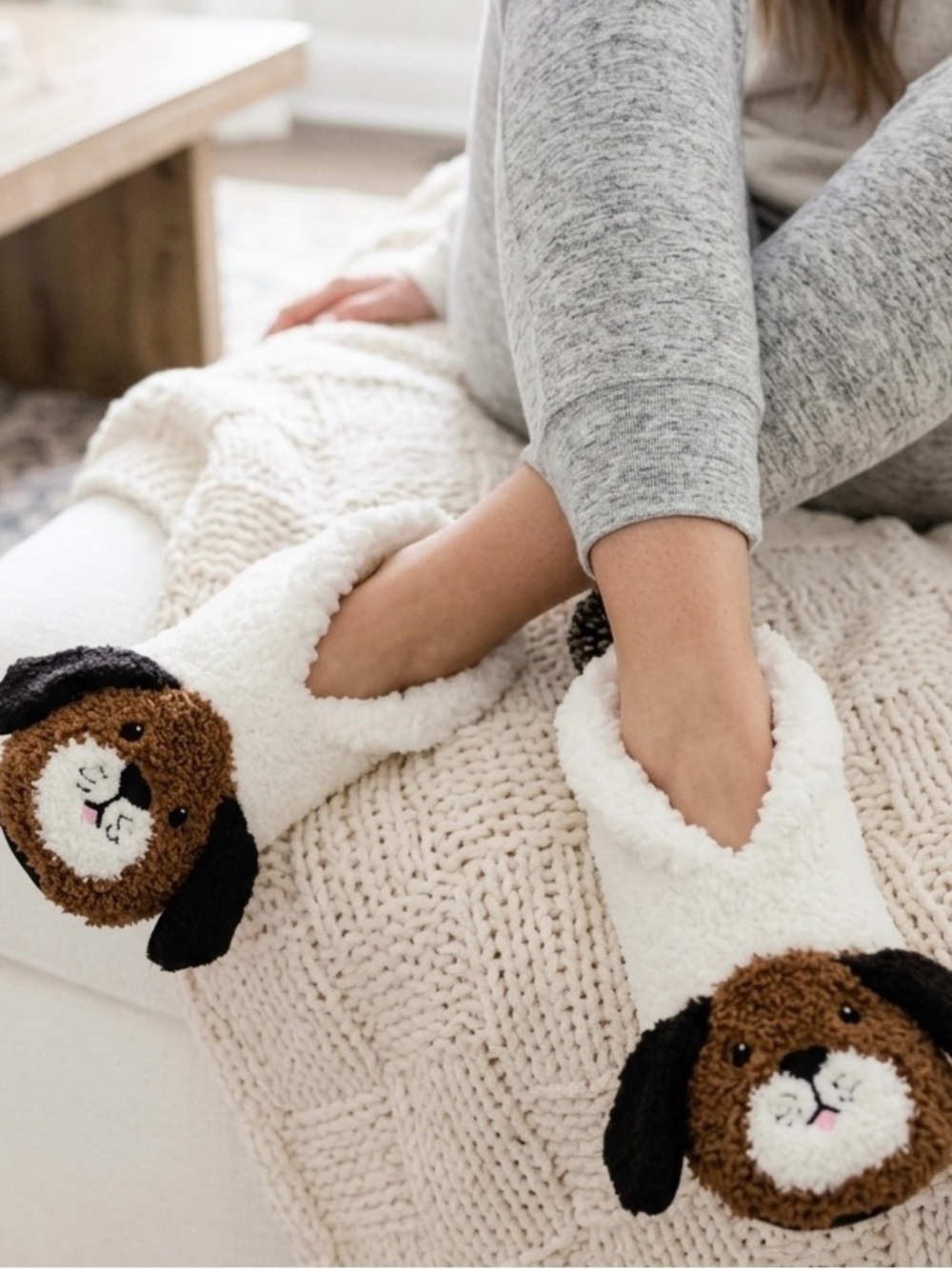 Jane and Bleecker Dog Slipper Socks Size 5-8